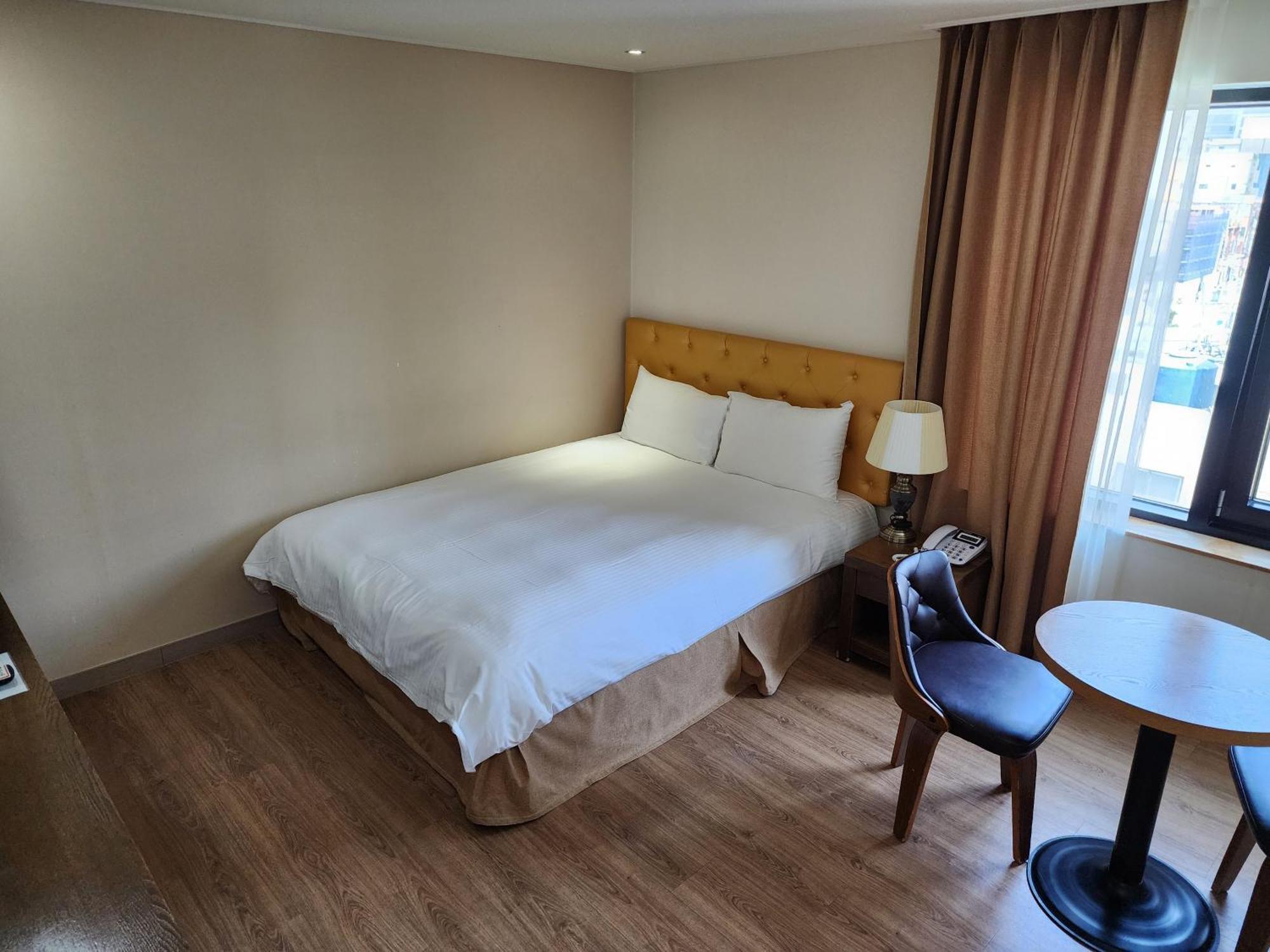 Hotel Haema Jeju Esterno foto