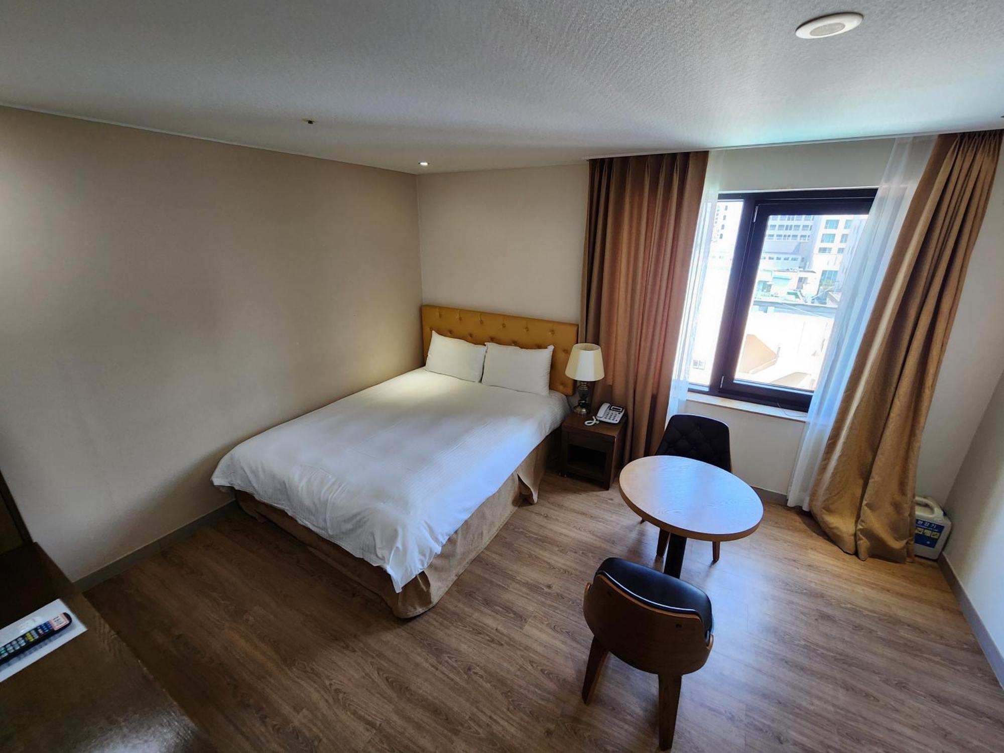 Hotel Haema Jeju Esterno foto