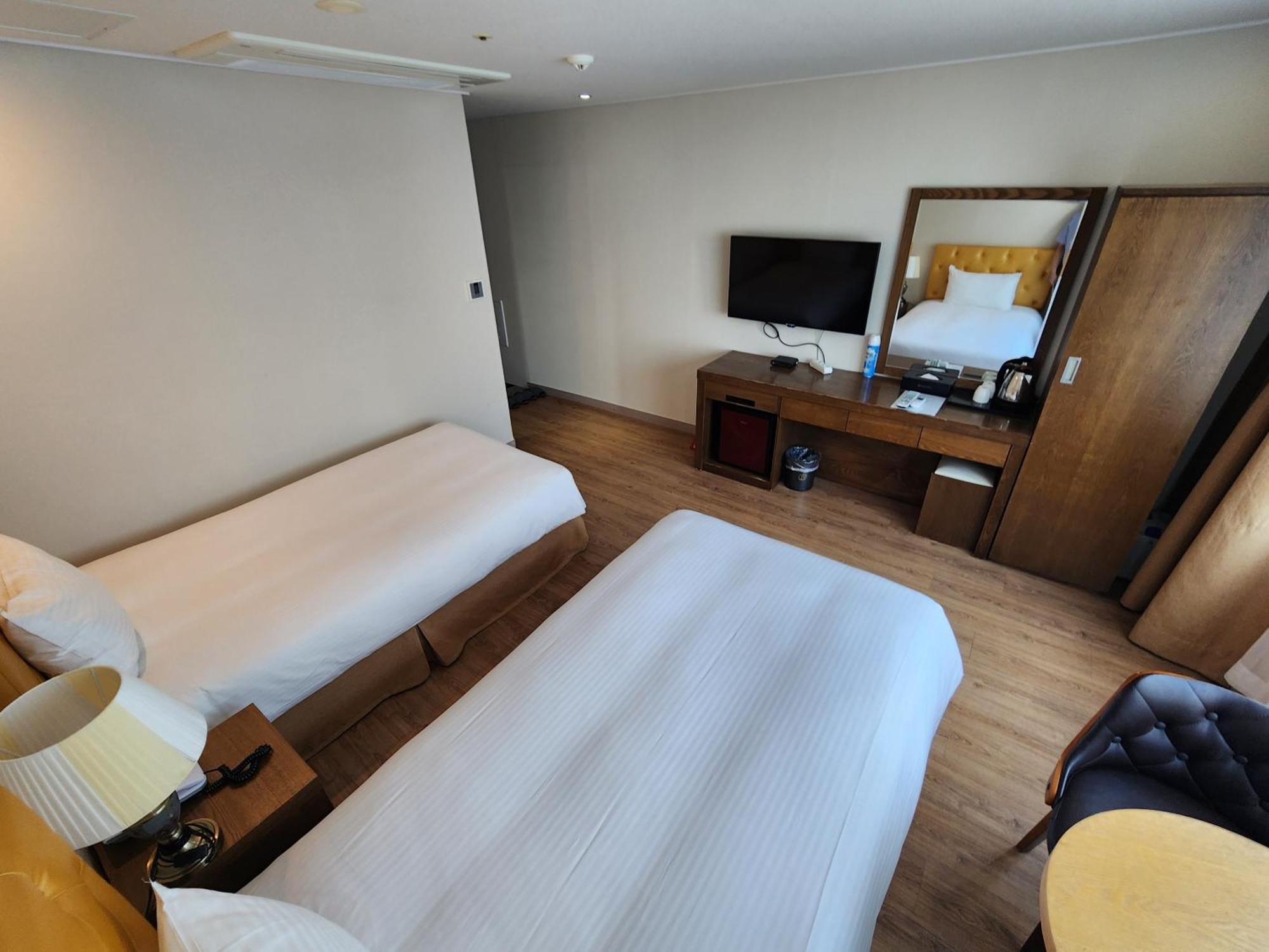 Hotel Haema Jeju Esterno foto