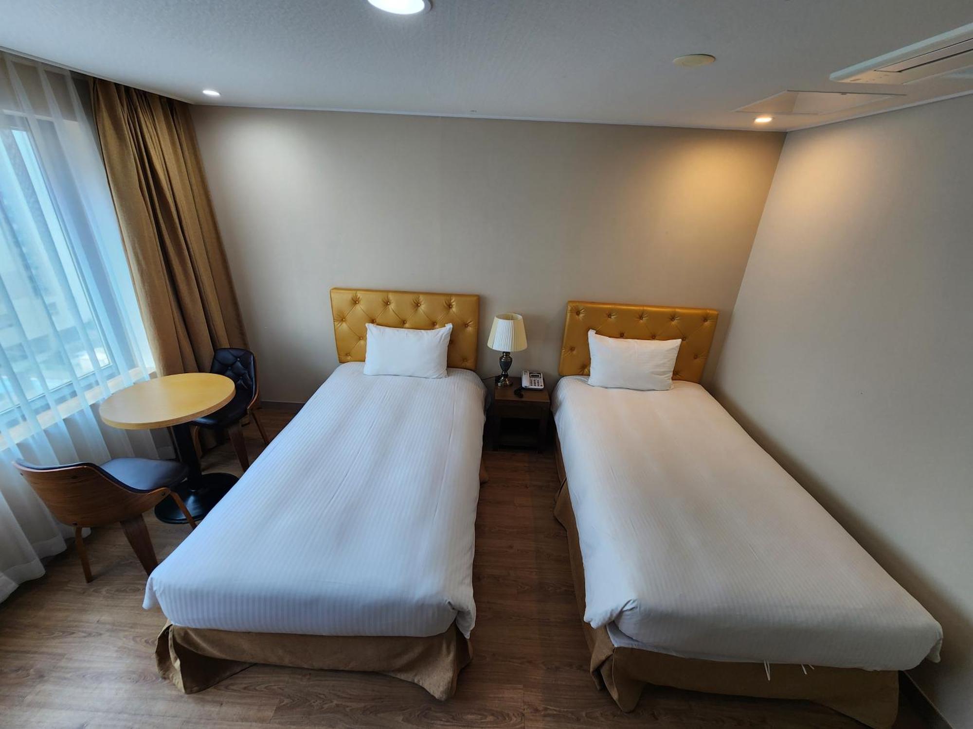 Hotel Haema Jeju Esterno foto