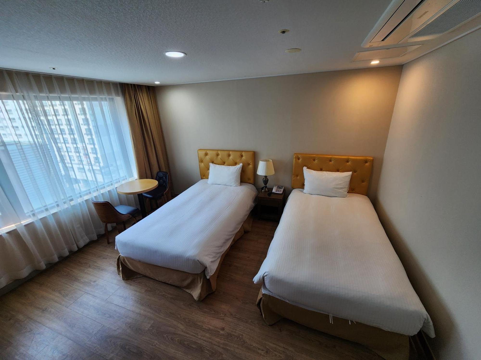 Hotel Haema Jeju Esterno foto