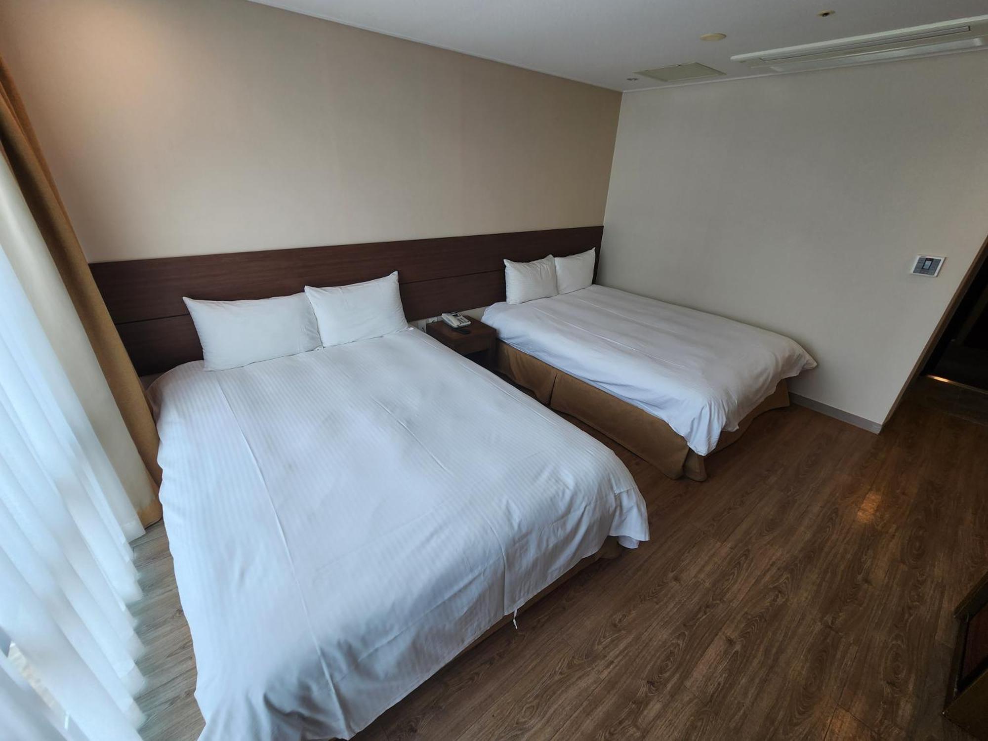 Hotel Haema Jeju Esterno foto