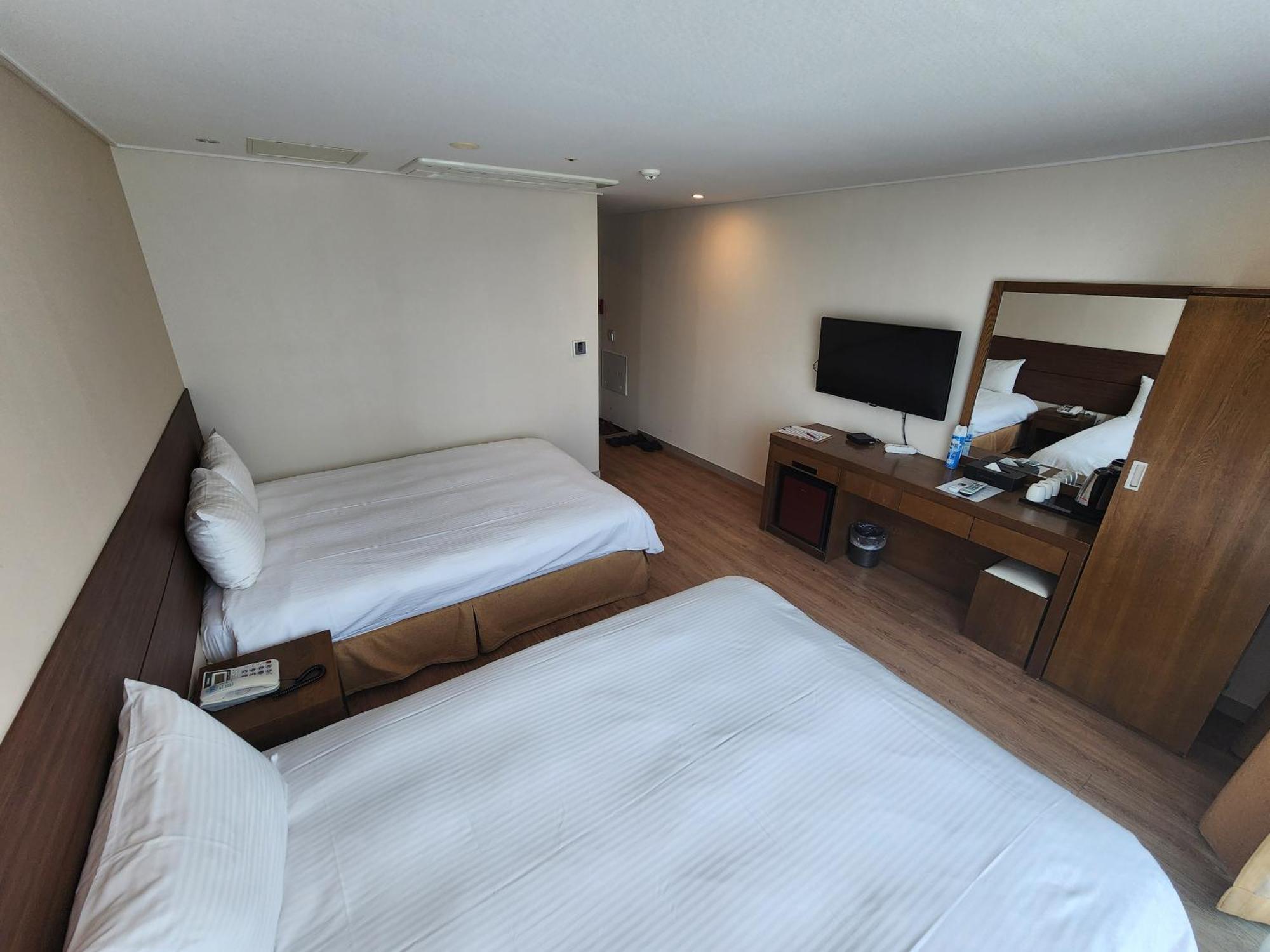 Hotel Haema Jeju Esterno foto